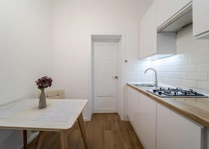 Διαμέρισμα Demar Chehova Λβιβ