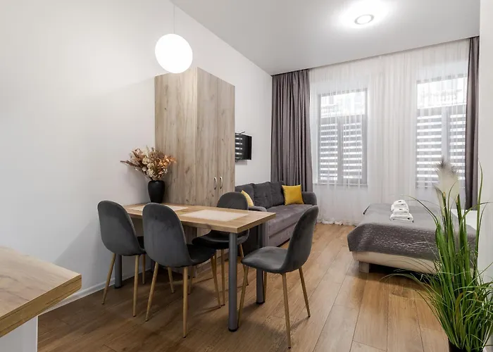 Demar Chehova Апартаменти