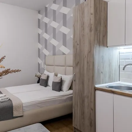 Demar Chehova Appartement *